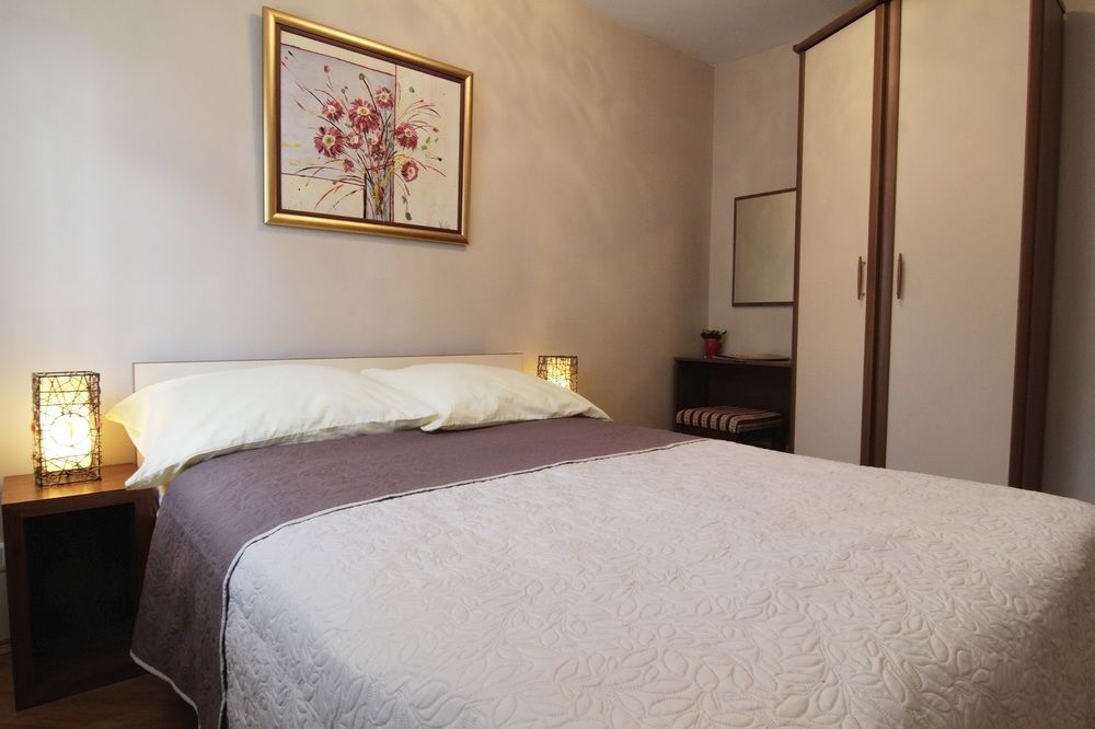 Le Petit Prince Guesthouse Free Parking 사라예보 외부 사진